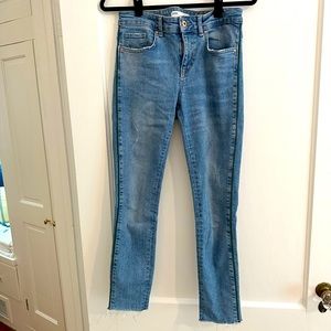 Zara Jeans